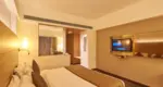 Deluxe Room 4